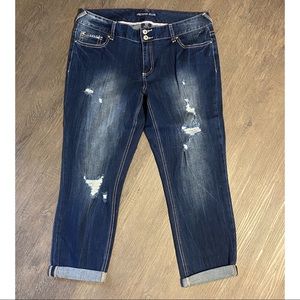 Amethyst capris 🔅 size 13/14